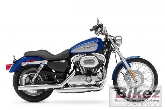 2009 Harley-Davidson XL 1200C Sportster 1200 Custom photo